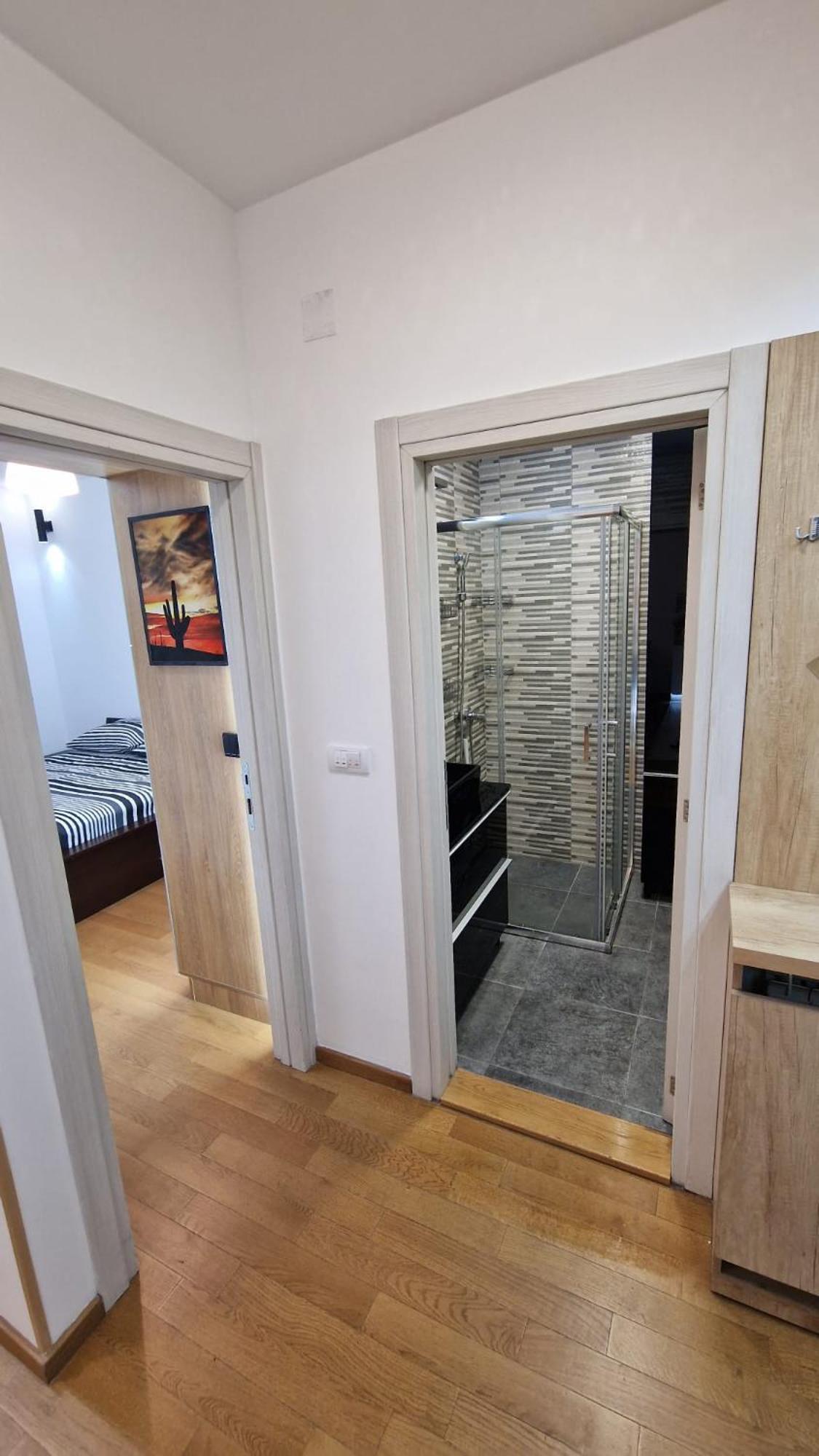 Apartament Porodicno-Poslovni Udoban Stan Belgrad Zewnętrze zdjęcie
