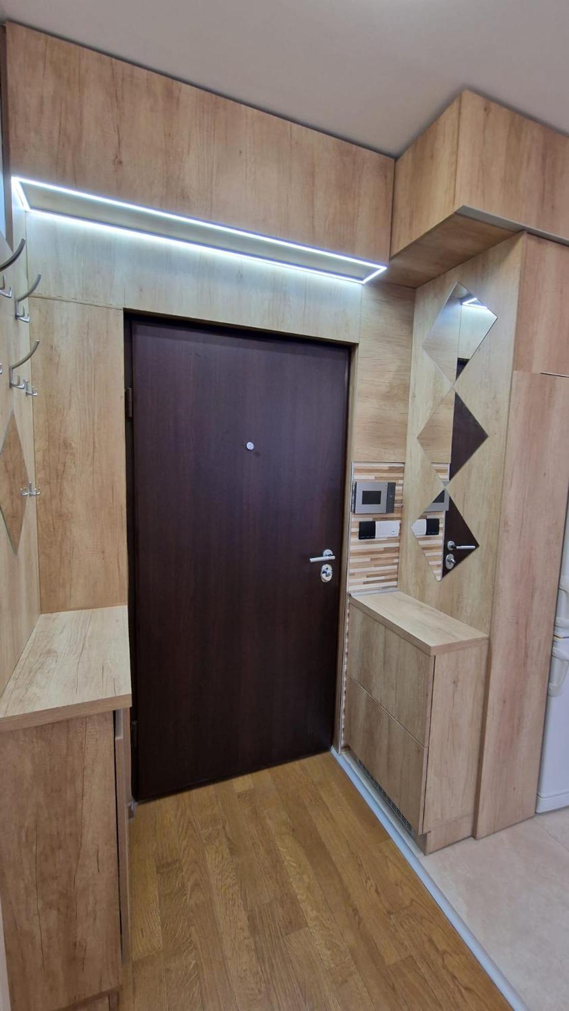 Apartament Porodicno-Poslovni Udoban Stan Belgrad Zewnętrze zdjęcie